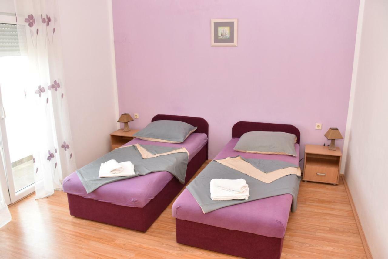 Apartments Piccolo Piaccere Ražanac Eksteriør billede