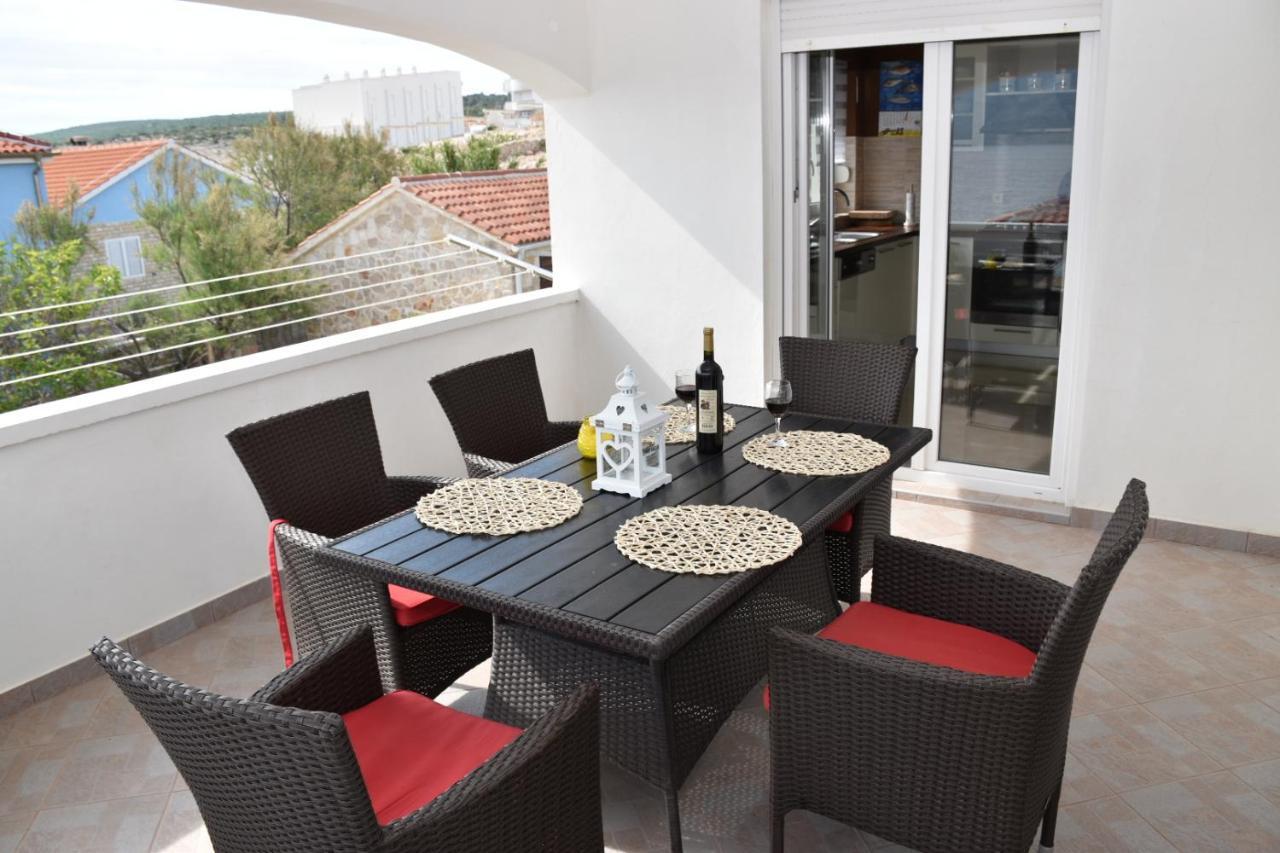 Apartments Piccolo Piaccere Ražanac Eksteriør billede
